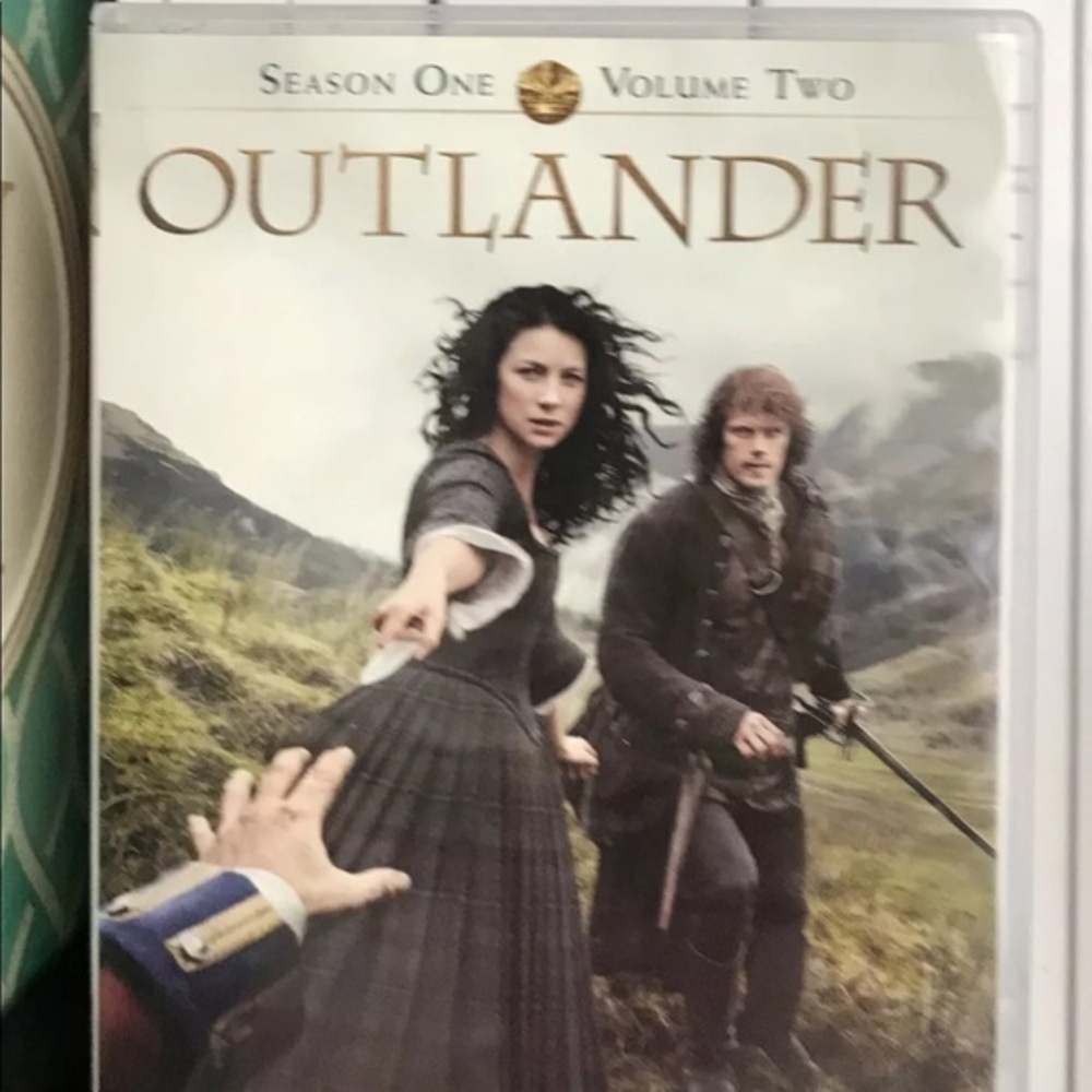 Outlander: Season 1 Vol. 2